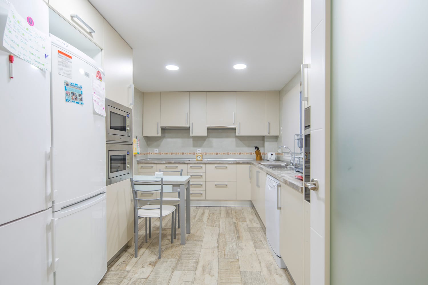 Alquiler de una habitación privada con terraza en calle Atocha