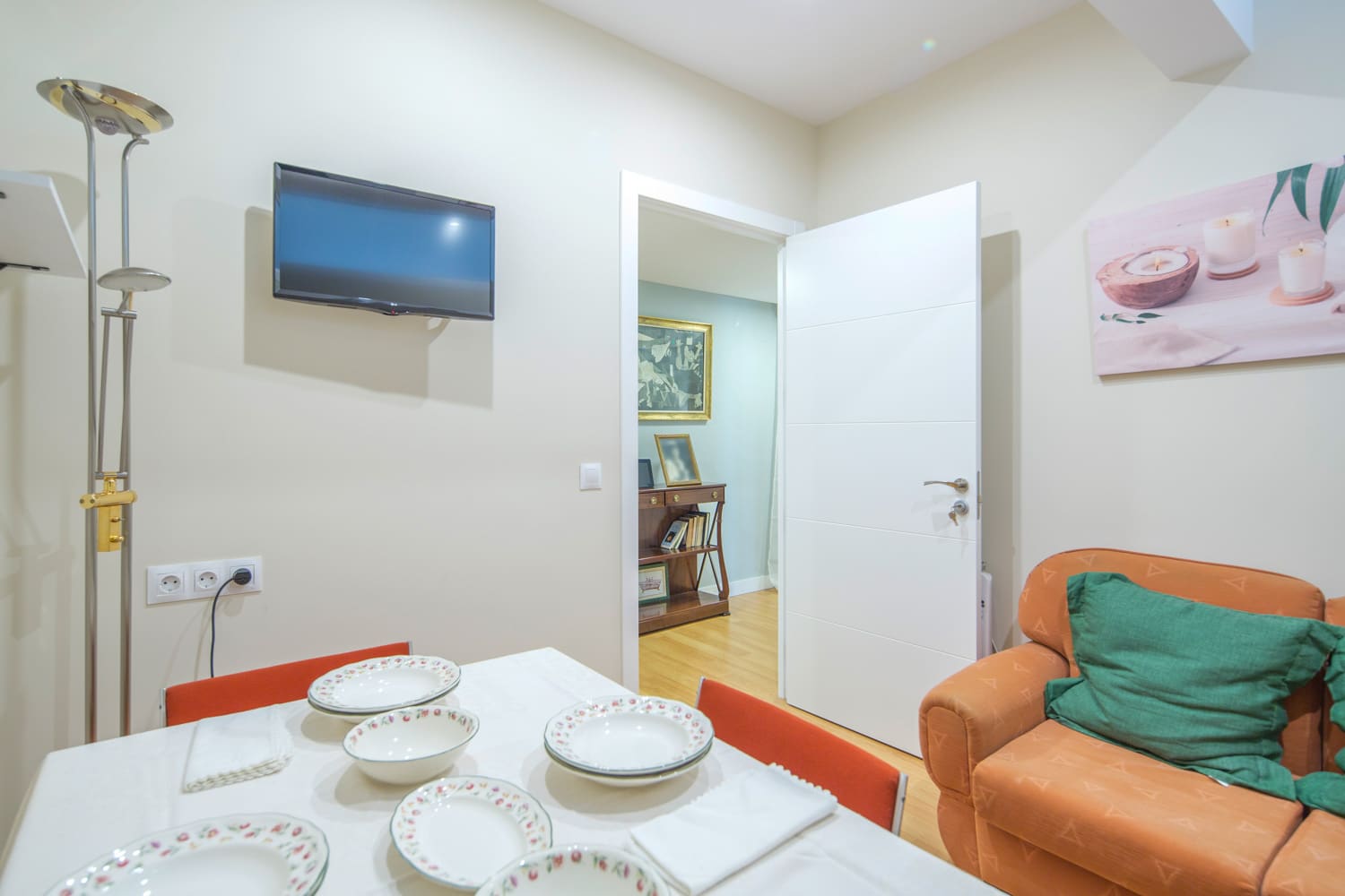 Alquiler de una habitación privada con terraza en calle Atocha Hab #8