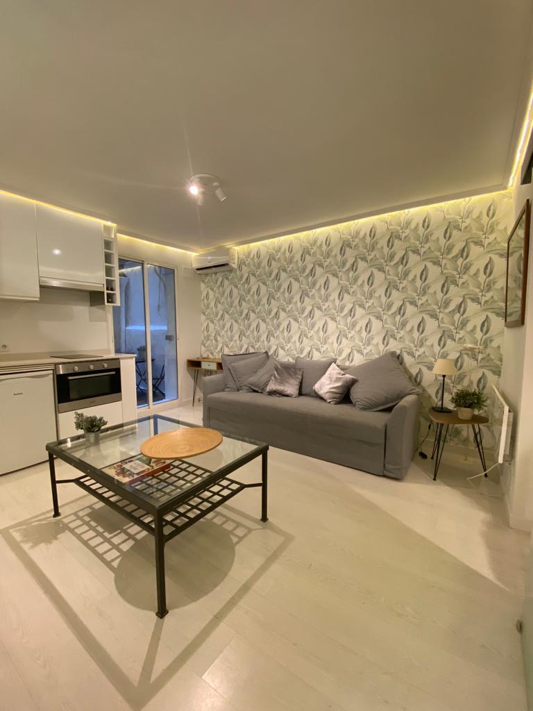 Alquiler de un precioso piso de 60 m² en calle de San Lorenzo