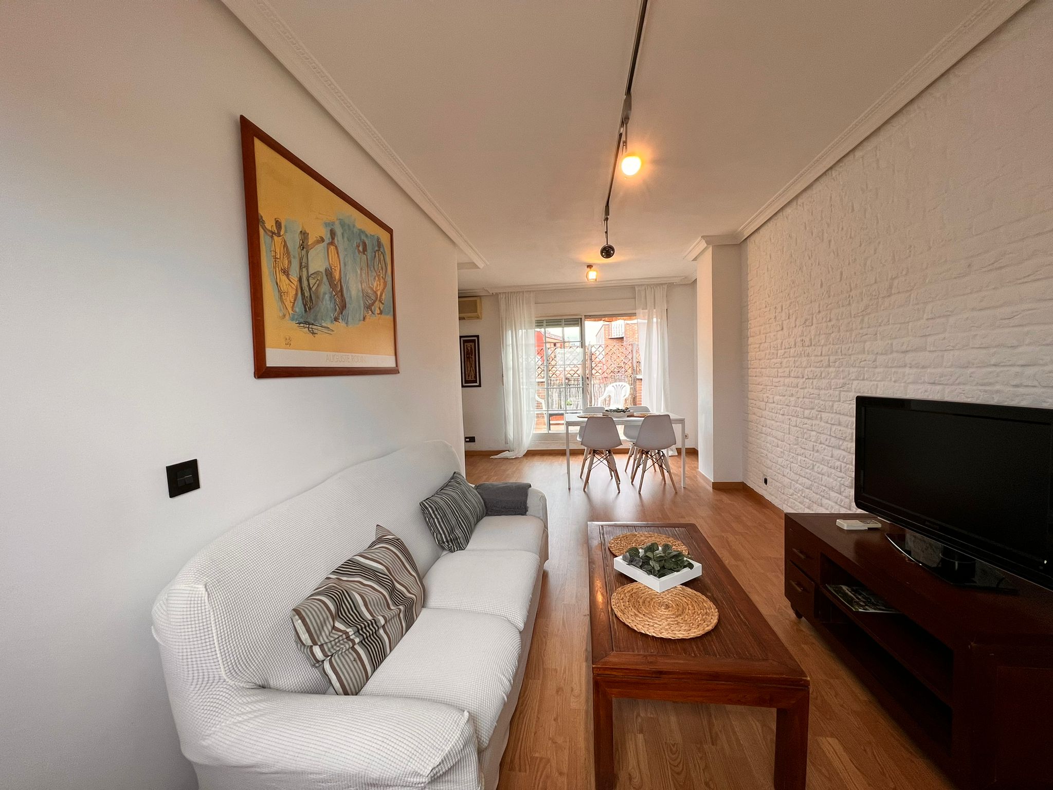 Alquiler de pisos y habitaciones en calle San Buenaventura – Palacio