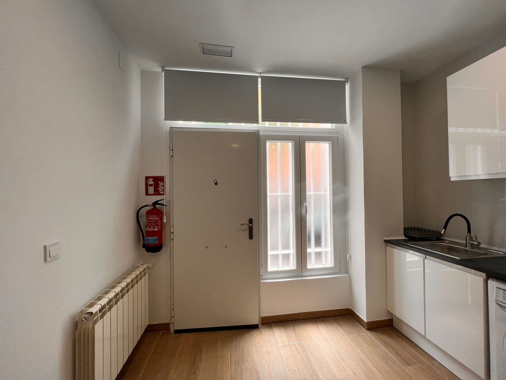 Alquiler de estudio en calle de Teruel