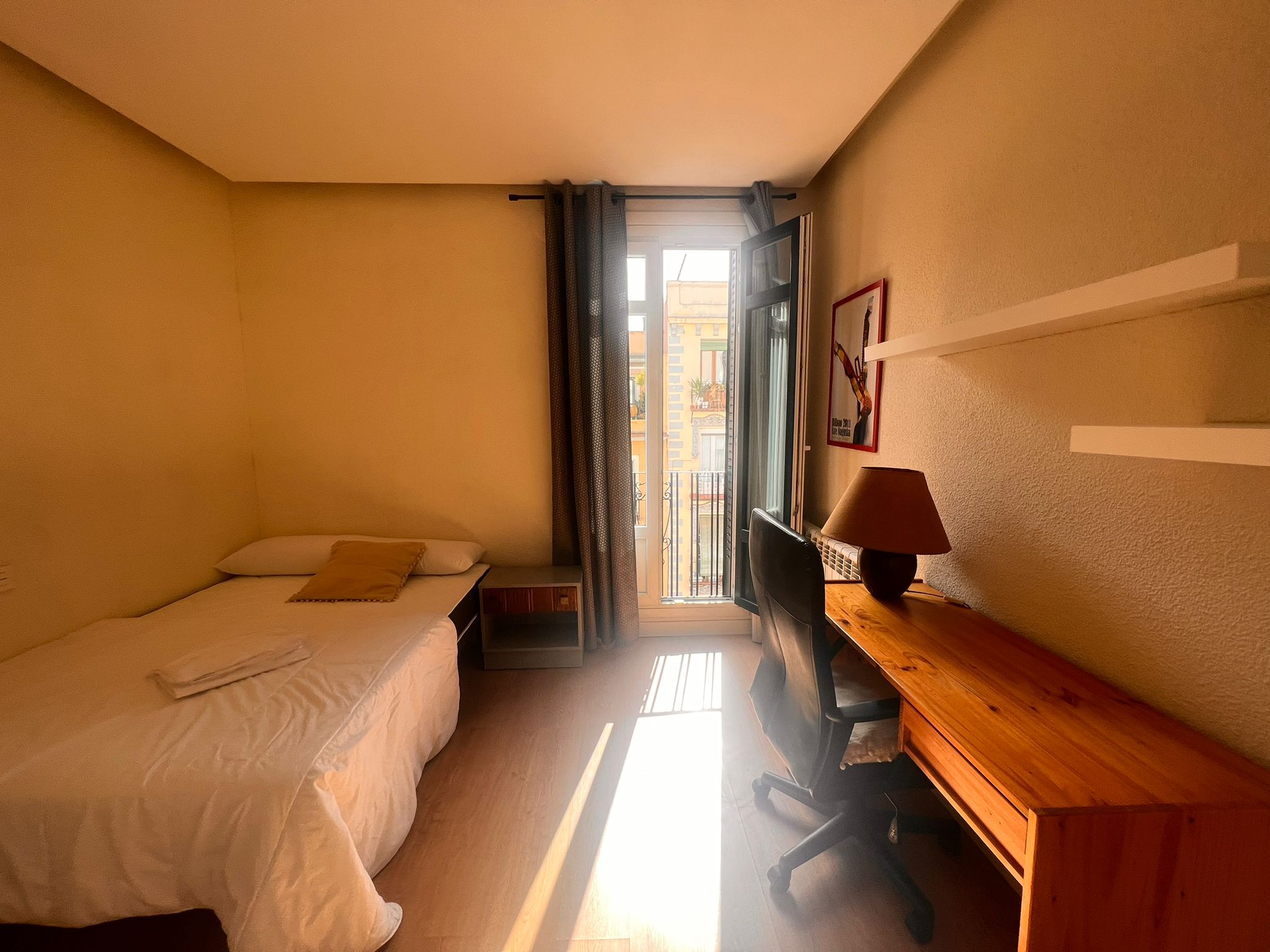 Alquiler de pisos y habitaciones por meses en la calle Sebastián Elcano