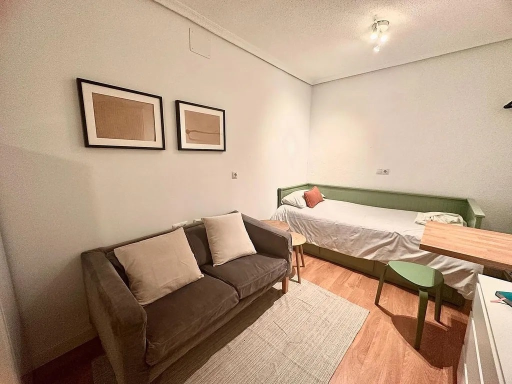 Alquiler de Estudio en calle de Gonzalo de Córdoba