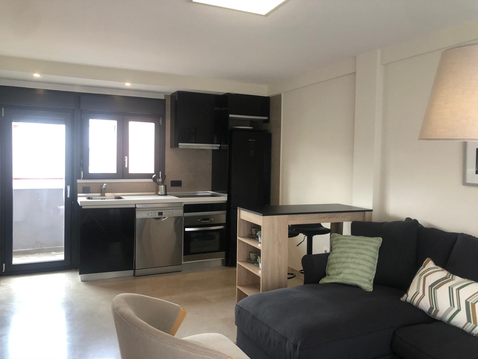 ESTUDIO EN CALLE MARIA JUANA