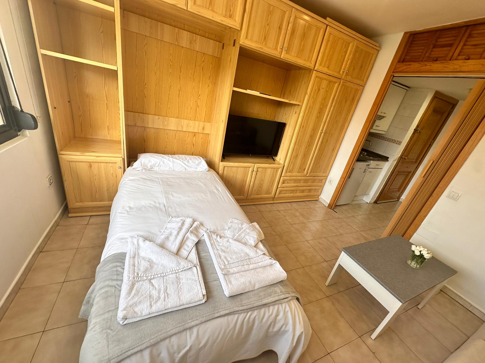 Estudio en calle del Conde de Serrallo, Tetuan