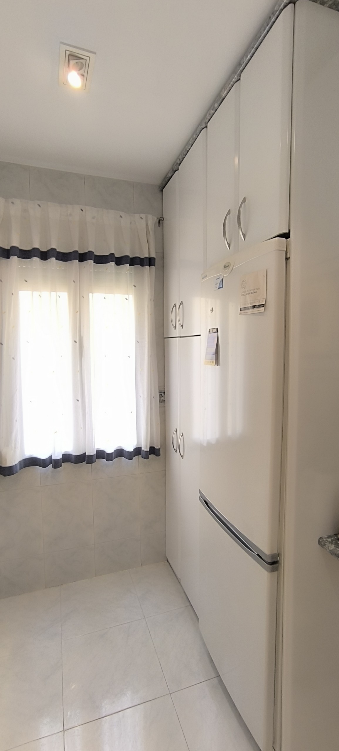 ¡PRECIOSO PISO AMPLIO, LUMINOSO Y MUY CÓMODO EN ALQUILER!
