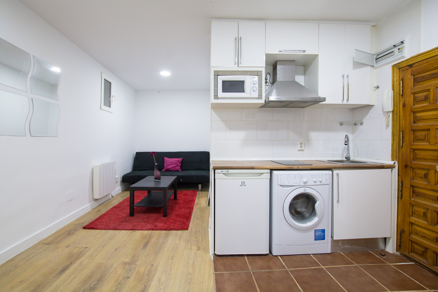 Alquiler de pisos y habitaciones por meses en calle de Angosta de los Mancebos